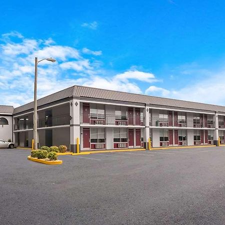 Suburban Studios Cleveland Tn I-75 Exterior foto